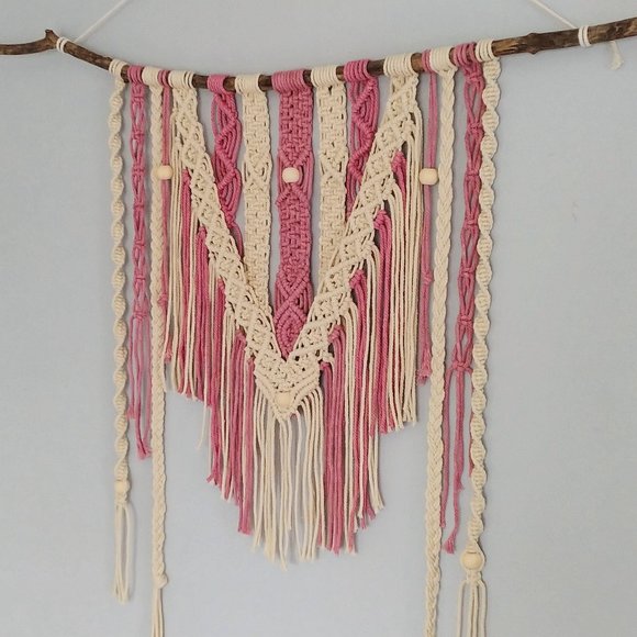 Macramé Wall Hanging - Home Décor - Picture 3 of 3